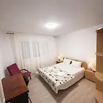 Above The City, Walk Everywhere - 2br, 2 Baths Апартаменты