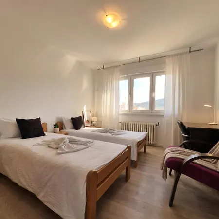 Апартаменты Above The City, Walk Everywhere - 2br, 2 Baths