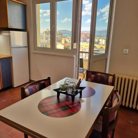 Апартаменты Above The City, Walk Everywhere - 2br, 2 Baths